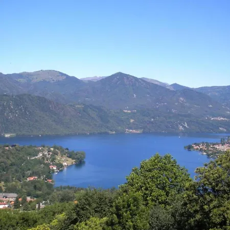 Vakantiehuis With Terrace And Stunning View *