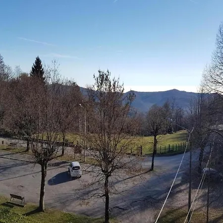 With Terrace And Stunning View Vakantiehuis *