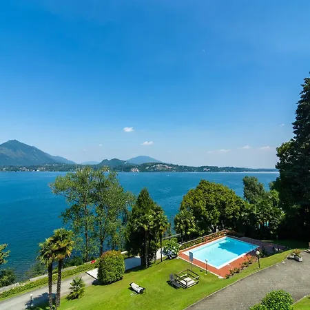 Vakantiehuis With Terrace And Stunning View Stresa