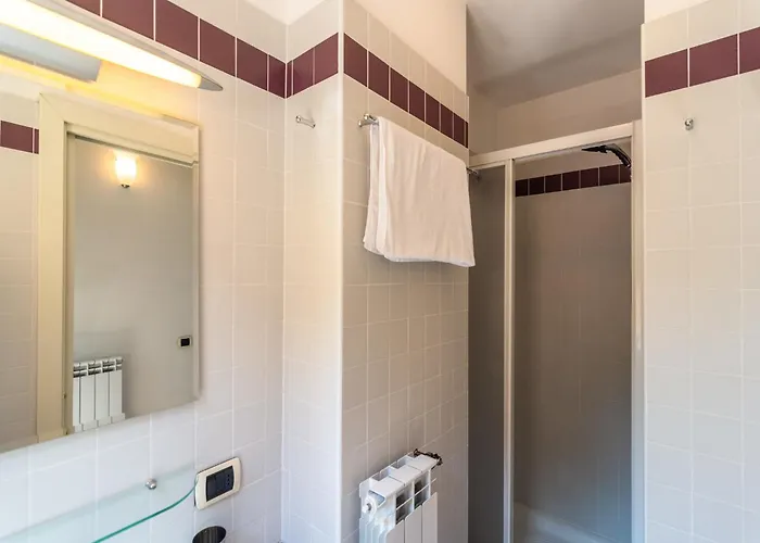 With Terrace And Stunning View 度假居 斯特雷萨