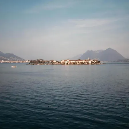 With Terrace And Stunning View بيت للعطل *