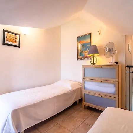 With Terrace And Stunning View * ستريزا